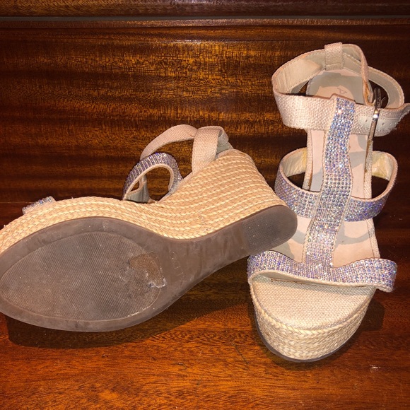 ALDO SPARKLY WEDGES - Picture 2 of 5